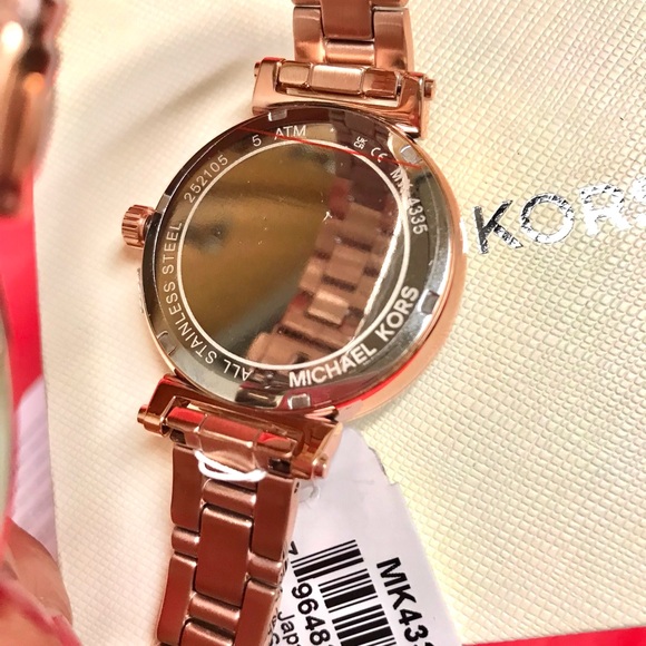 MK watch main image 5